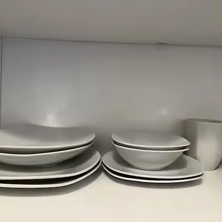 2 Minutes- 200m De La Gare De דירה